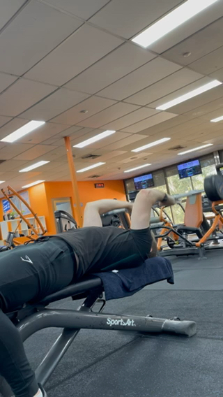 Skull Crushers exercise cover photo