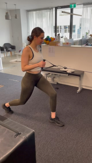 Single Arm Cable Rows exercise cover photo